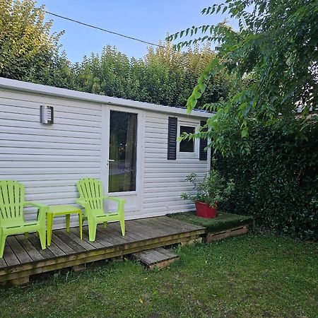 Camping Le Moulin Du Roy 레벨 외부 사진