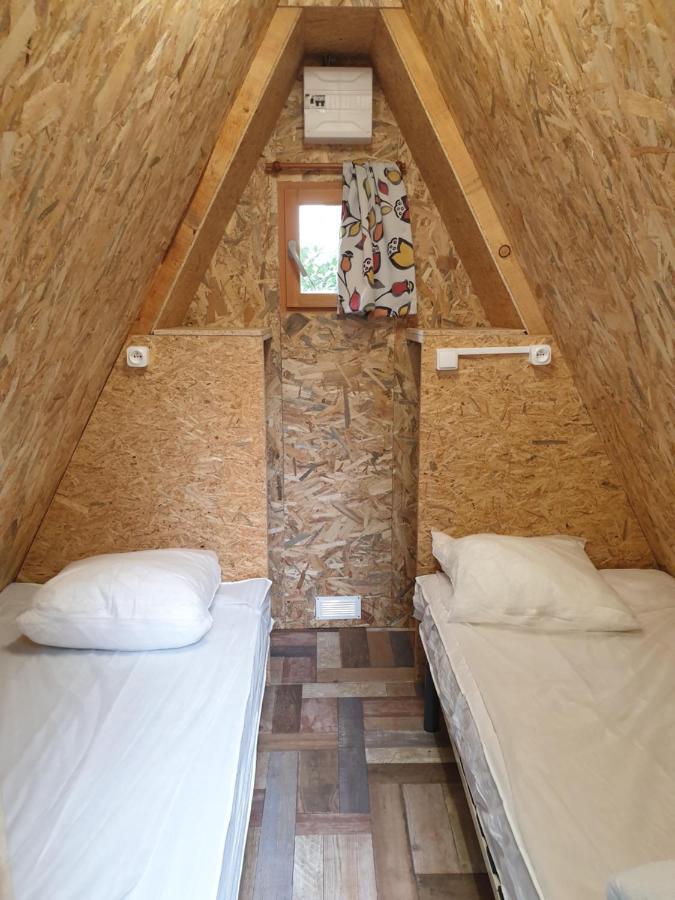 Camping Le Moulin Du Roy 레벨 외부 사진