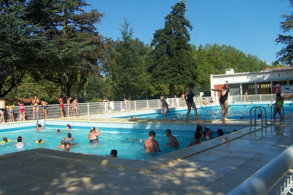 Camping Le Moulin Du Roy 레벨 외부 사진